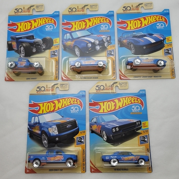 Hot Wheels 50th Anniversary HW50 Race Team Set
